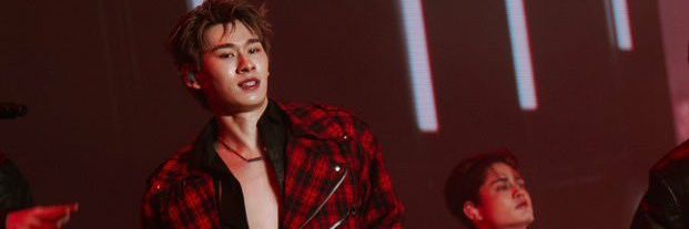 ອ`ມຸກ ໂມດິຟາຍ banner