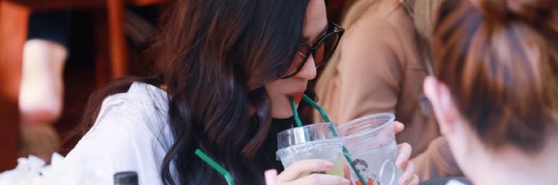 ฌ🍂's banner