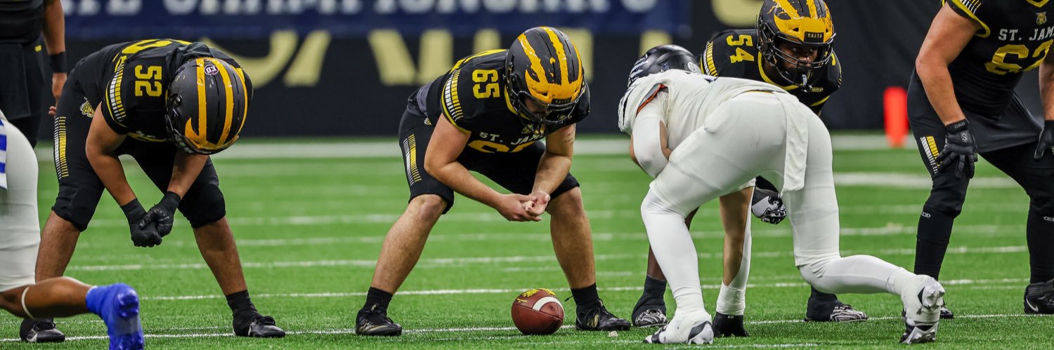 Grayson Gilmore banner