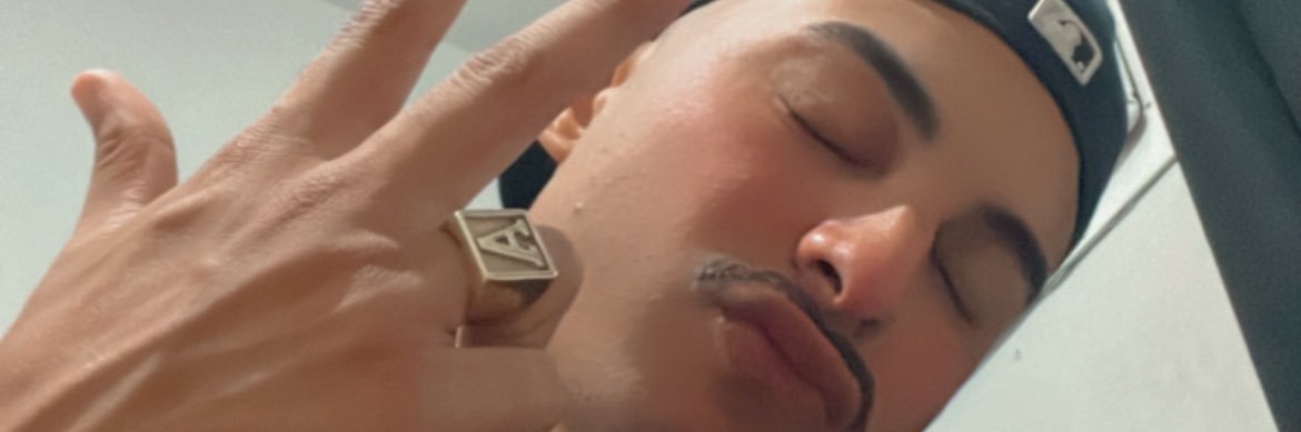 Andradee97's profile banner image
