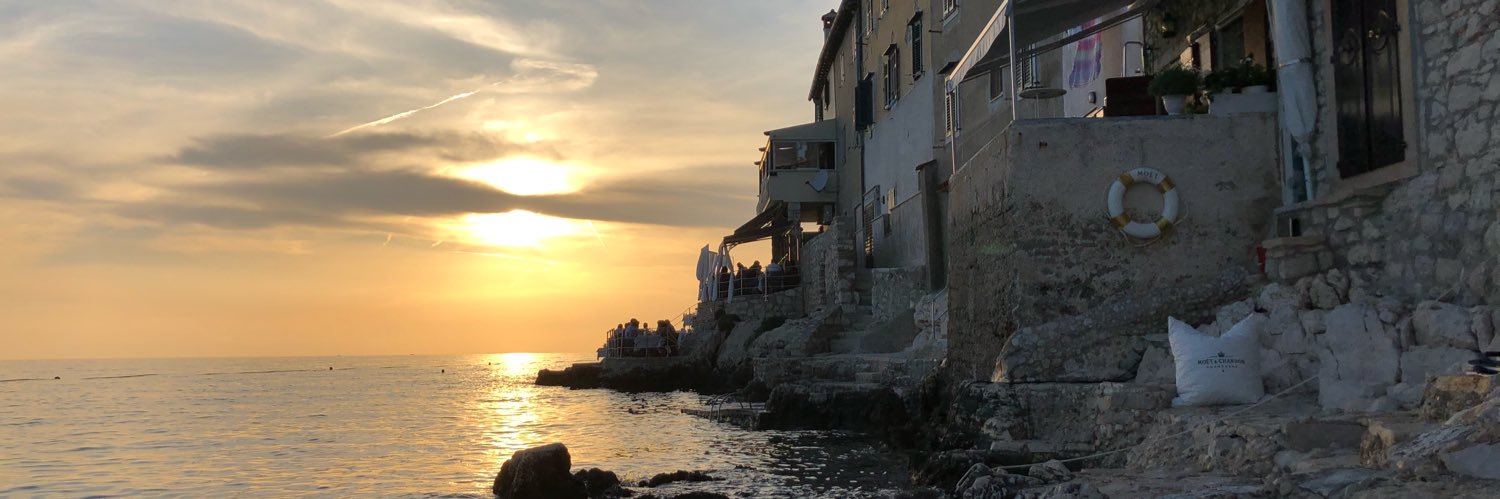 ElleLaMarca's profile banner image
