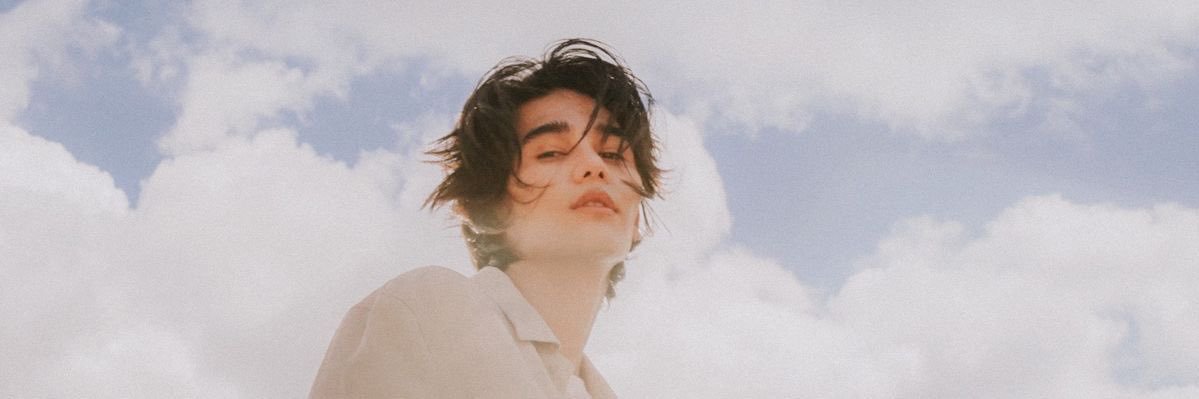 fay kim 🪐 banner