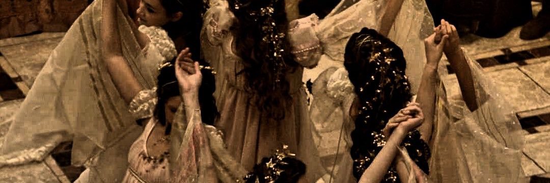 lisa ! 🕯️ banner