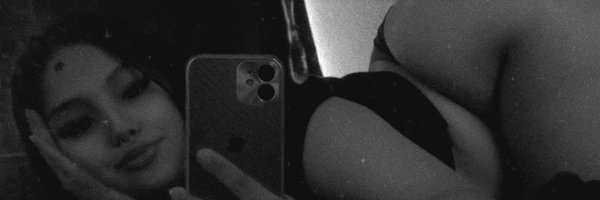 graccyav Profile Banner