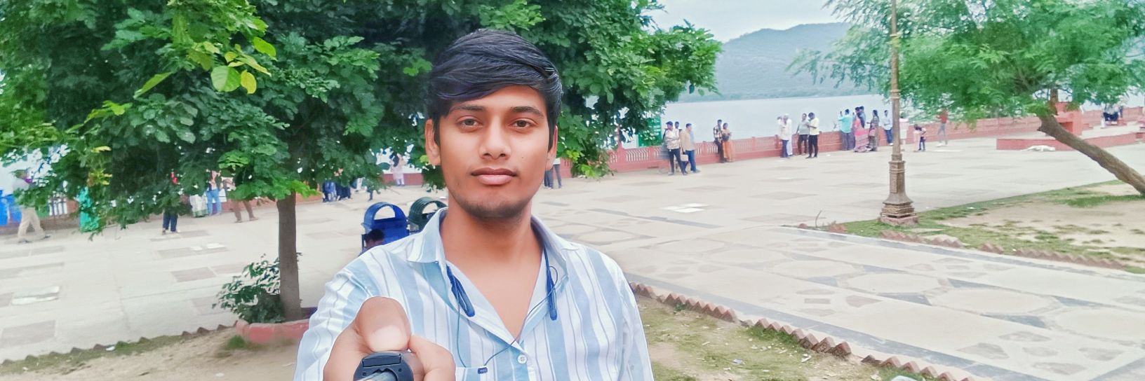 RahulPraja24954's profile banner image