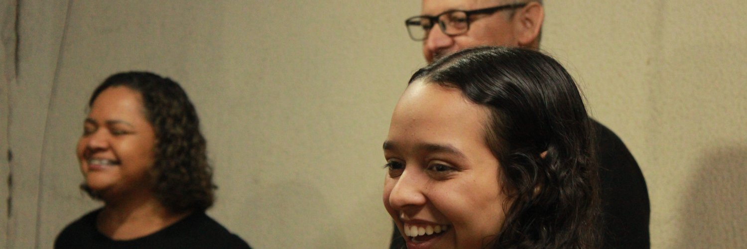 a_naluz's profile banner image