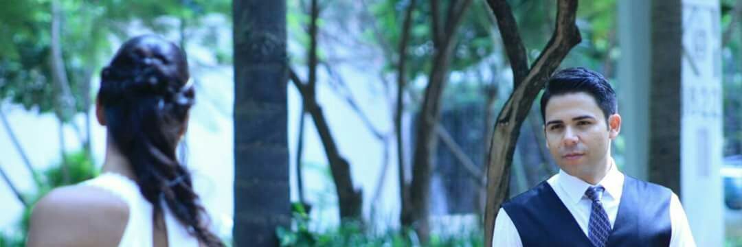 din_nei's profile banner image