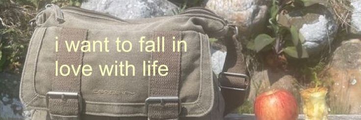 em 🦠 banner