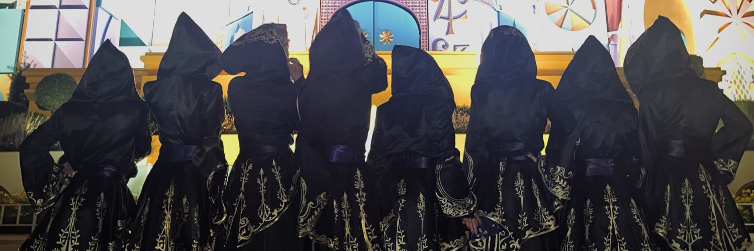 𝐒 banner