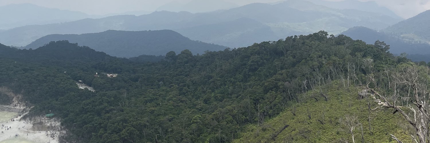 rahmaaum's profile banner image