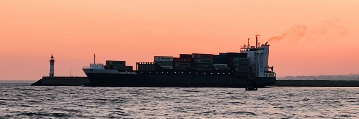 adriiii4's profile banner image