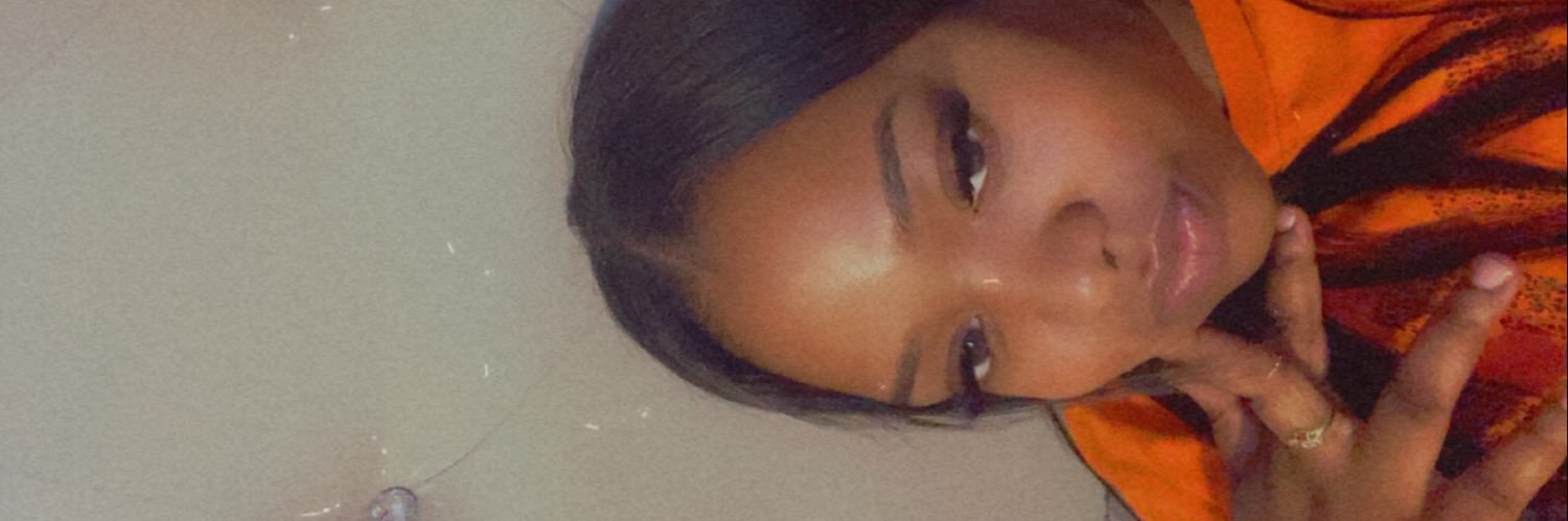 Zee_Throwed's profile banner image