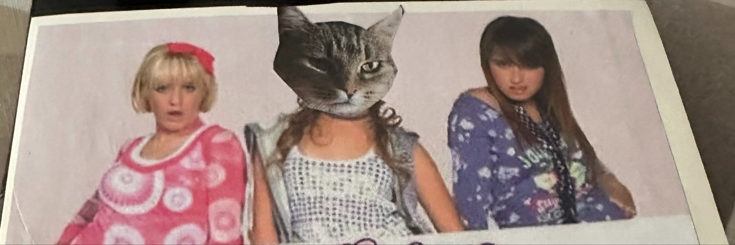 arrotolami's profile banner image