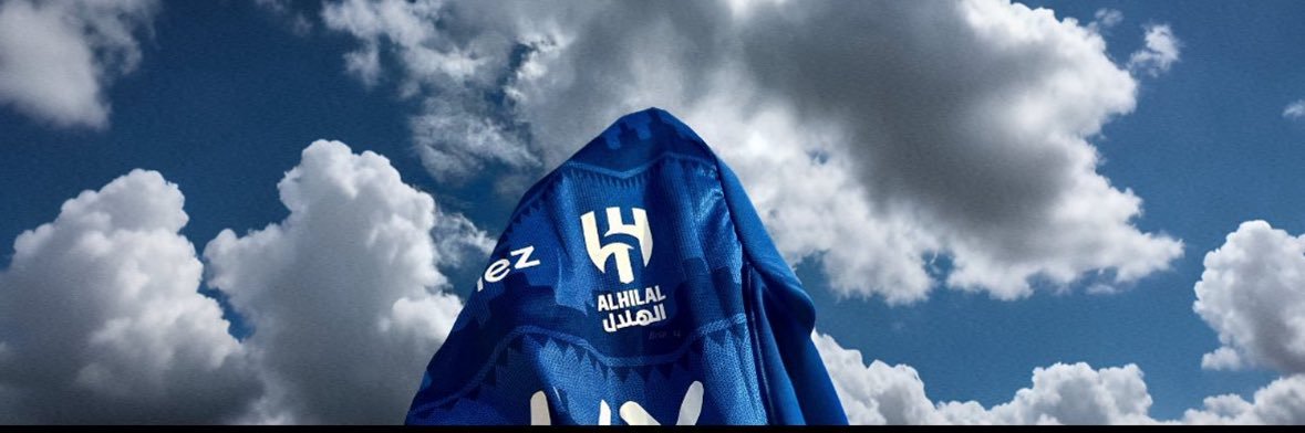 lmiuii's profile banner image