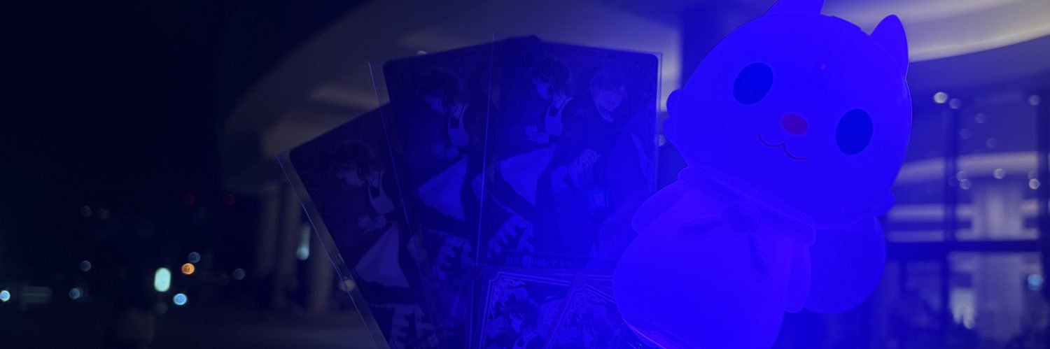 youna_crew's profile banner image