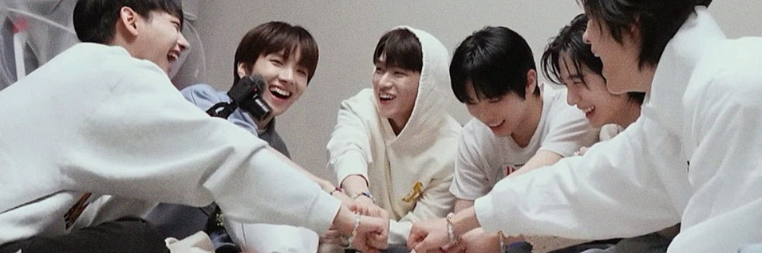 𝑖𝑡𝑠𝑢𝑘𝑖 banner