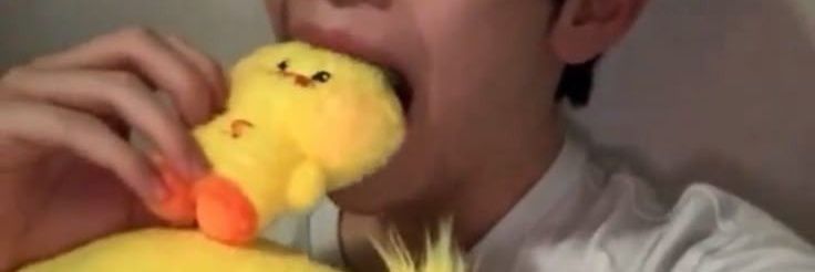 J💦n banner