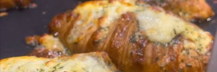 Garlic Cream Cheese Croissant 🥐 banner