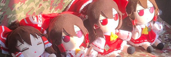 bee_fumo Profile Banner