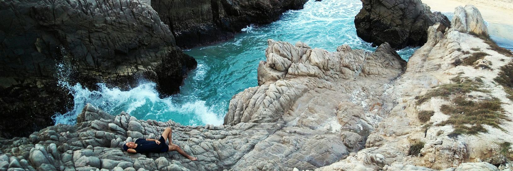 Josh Alarcón banner