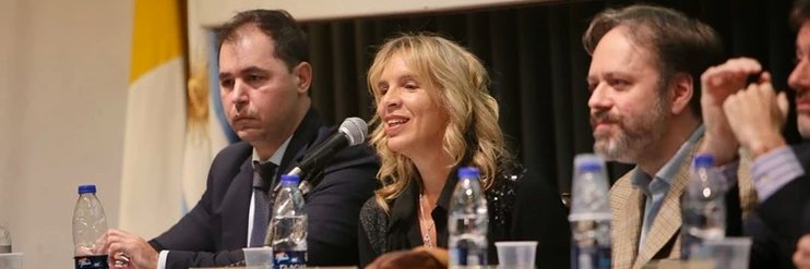 María Lourdes Puente banner