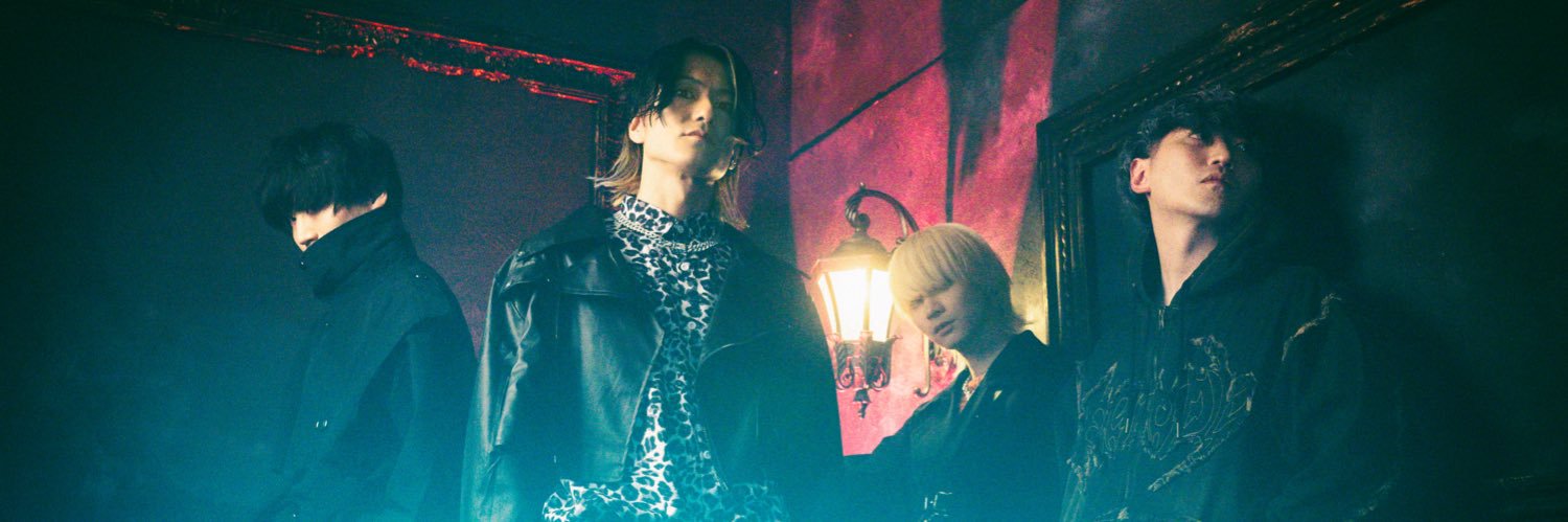 Naoto▲THREEOUT banner