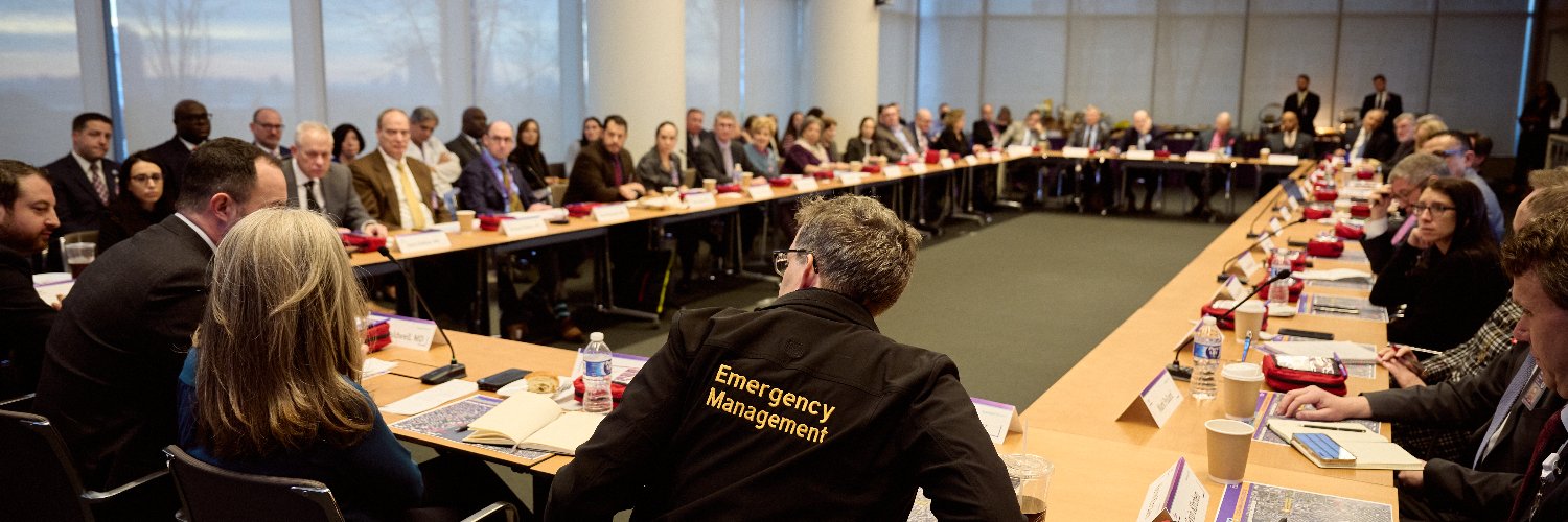 Kelly McKinney banner