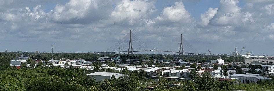 cần thơ lếu lều banner