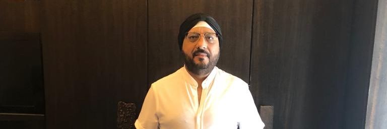 romi_chadha's profile banner image