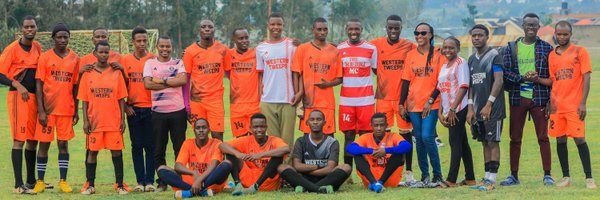 Twinamatsi83441 Profile Banner