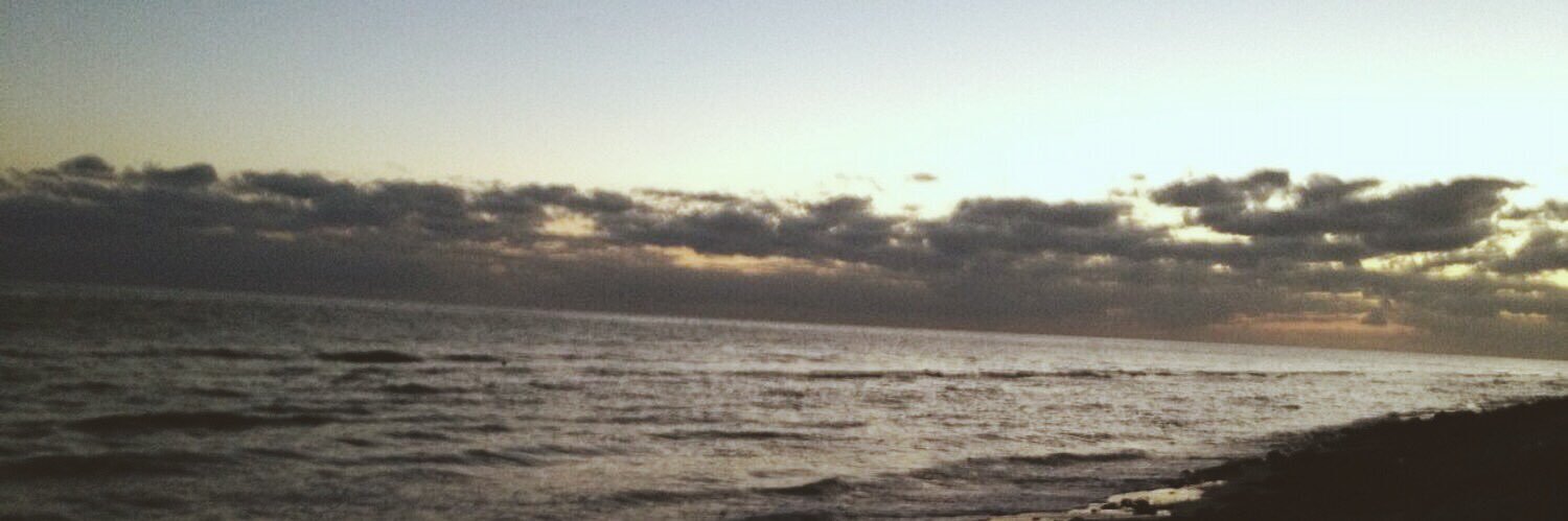 R banner