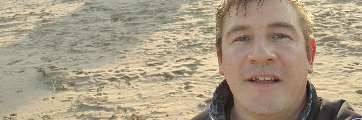 dousadeal's profile banner image
