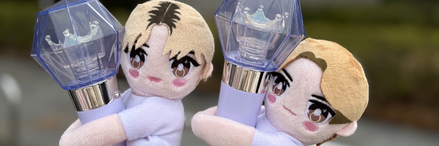 𝙔𝙐𝙉𝘼 banner