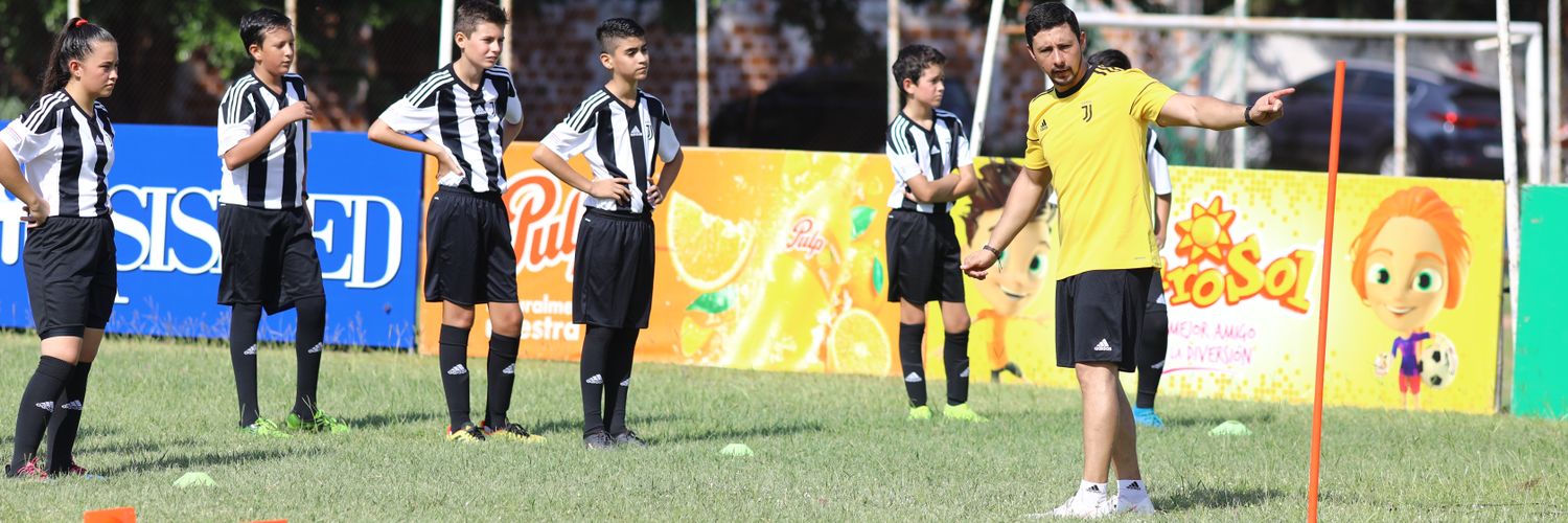 Manuelaldama's profile banner image