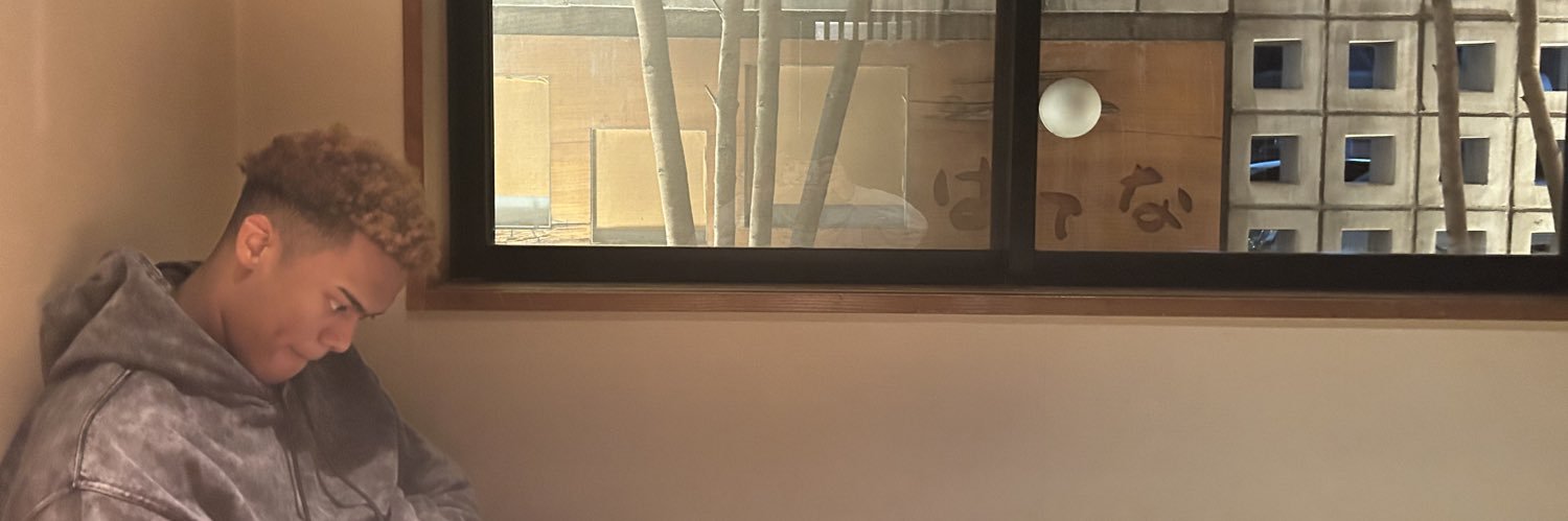 十返翔里 banner