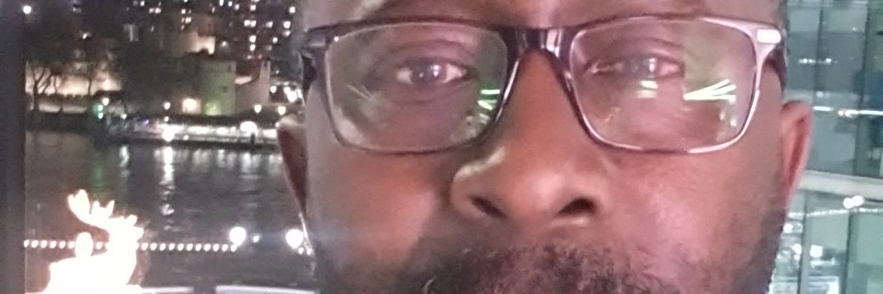 1pee's profile banner image