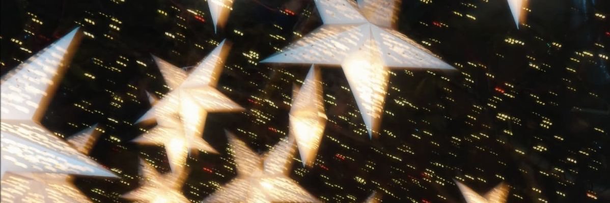 laura 💋🪩 banner