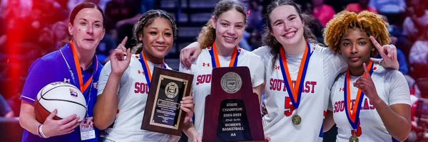 InysiaM94932 Profile Banner