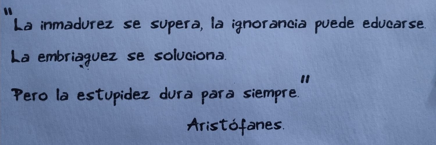 Anikka_bb 👀⤵️💞💛 banner