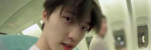 dinnyaee Profile Banner
