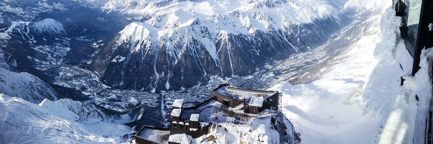 Lee Flanaghan banner