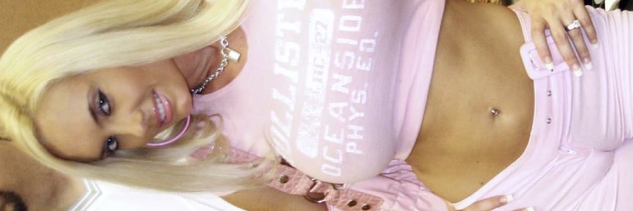 TERRI 🦹🏼‍♀️'s banner