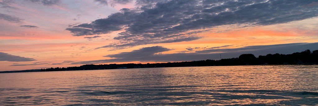 alyssajones__'s profile banner image