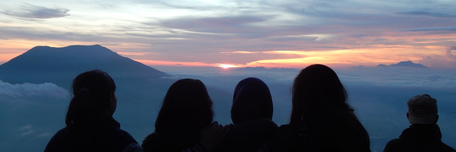 feby_fajri's profile banner image