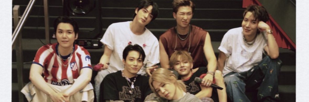 Belenit_'s profile banner image
