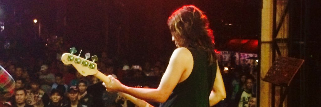 deyanapay's profile banner image
