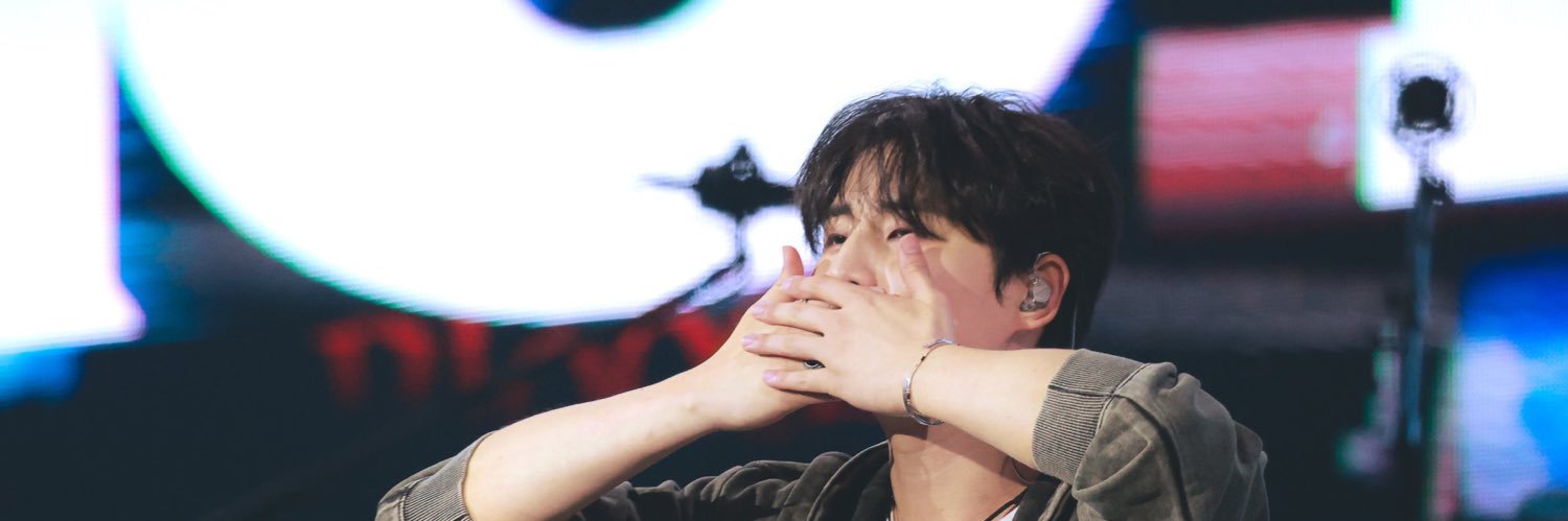 안🦊 banner