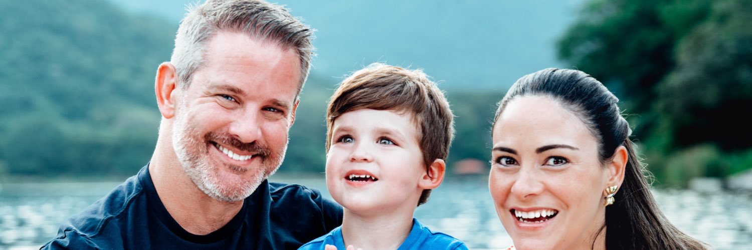 Adam Kinzinger (Slava Ukraini) 🇺🇸🇺🇦 banner