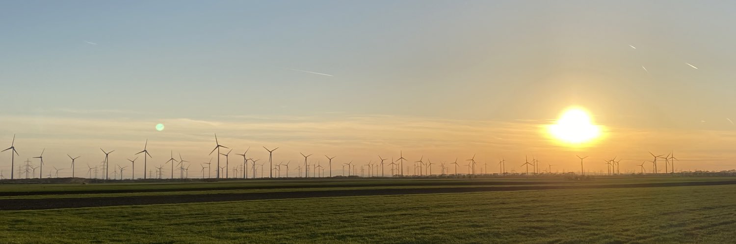 schmickl's profile banner image