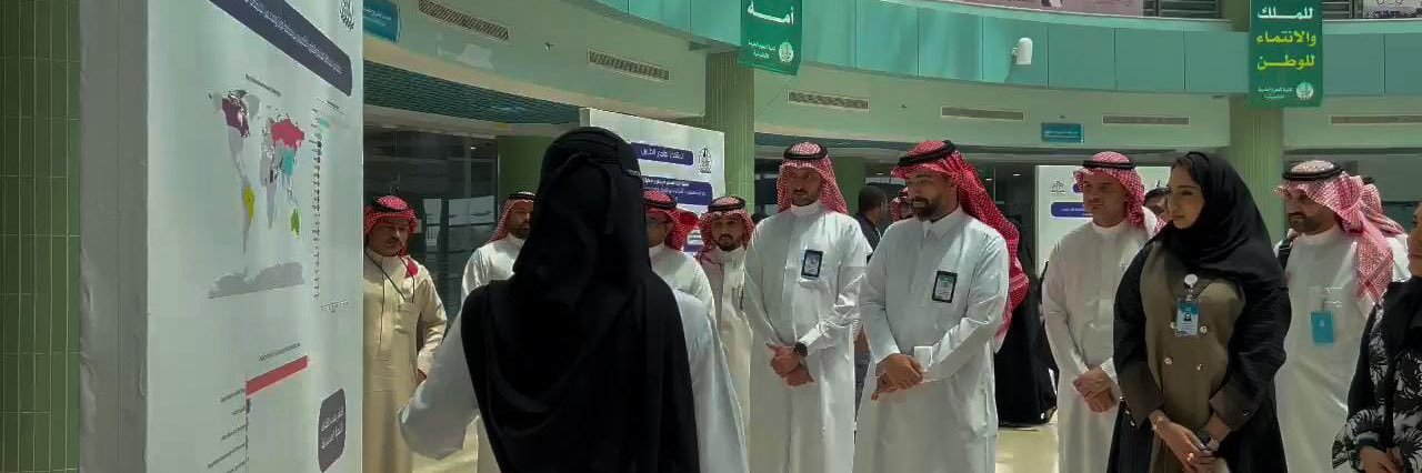 إمتنان🪻 banner